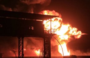 إصابة 3 بحارة روس بقصف أمريكي استهدف ميناء في اليمن