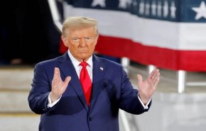 ما هي تداعيات مفاجآت ترامب خلال أول 100 يوم من رئاسته؟