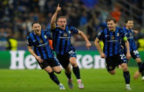 إنتر ميلان يتخطى برشلونة ويتأهل لنهائي دوري أبطال أوروبا