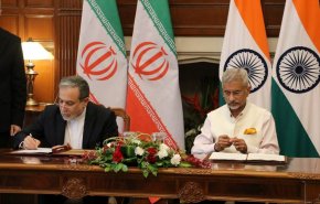 إيران والهند تعززان التعاون الثنائي بتوقيع ثلاث وثائق جديدة