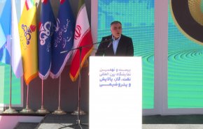 أكثر من 2000 شركة محلية وعالمية في معرض طهران الدولي للنفط والغاز + فيديو