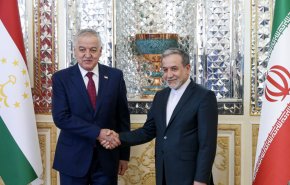 دیدار وزیر خارجه تاجیکستان و دبیر شورای عالی امنیت ملی ارمنستان با عراقچی