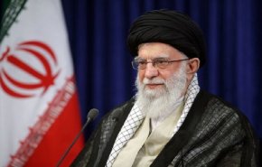 قائد الثورة: سنواصل تعزيز قدراتنا الدفاعية رغم أنوف الأعداء 