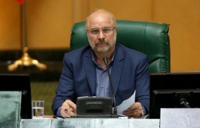 البرلمان الإيراني يعيد انتخاب قاليباف رئيسا له للعام السادس على التوالي