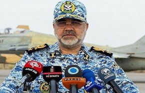 قائد القوات الجوية بالجيش الإيراني: سندافع بحزم عن سماء إيران 