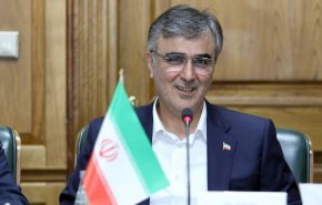 رئيس البنك المركزي الإيراني يشارك باجتماع منظمة شنغهاي في بكين