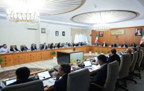 عراقچی: پاسخ نامه آمریکا در دست تهیه است
