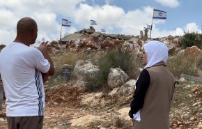 إنتهاكات متواصلة من قبل المستوطنين على بلدة بروقين + فيديو