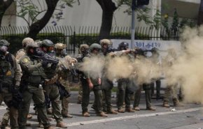 ترامب يهدد بتدخل فيدرالي في كاليفورنيا لوقف الشغب والنهب
