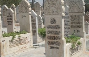 مصادر: تدمير 300 قبر لقيادات فلسطينية في سوريا