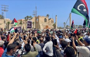 قافلة الصمود بمصراتة الليبية في طريقها إلى غزة + فيديو