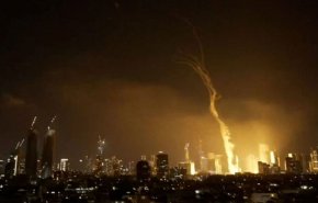 منابع خبری رژیم صهیونیستی: تاسیسات نفتی حیفا هدف موشک‌های ایران قرار گرفت 