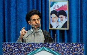 خطيب جمعة طهران: تاريخ إيران سينقسم إلى ما قبل وما بعد العدوان 
