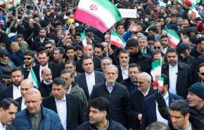 حضور رئیس‌جمهور در مراسم تشییع پیکر شهدای اقتدار+ ویدیو