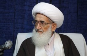 هرگونه تعرض و تهدید به رهبری و مرجعیت شیعه حکم محارب دارد