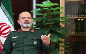 العميد أحمد وحيدي: القوة الصاروخية الإيرانية في حالة ممتازة