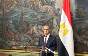 وزير الخارجية المصري يرحب بتغيير اسم شارع في طهران!