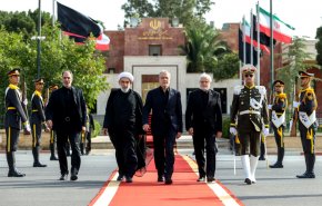 پزشکیان عازم شهر خانکندی جمهوری آذربایجان شد