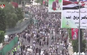 غضب يمني يجتاح الشوارع: خروج استثنائي وتلويح بالتصعيد