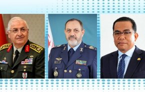 گفت وگوی امیر سرتیپ نصیرزاده با وزیران دفاع ترکیه و مالزی