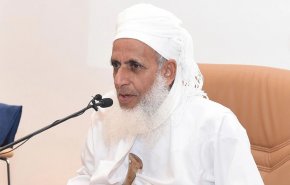 مفتی اعظم عمان: سازشکاران با صهیونیست‌ها چه عذر و بهانه‌ای دارند؟