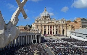 الفاتيكان يشكّك في تصريحات الاحتلال بشأن الهجوم على كنيسة في غزة