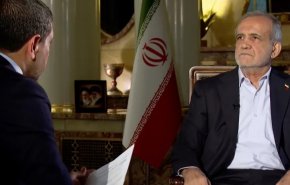 الرئيس الإيراني: الحديث عن القضاء على البرنامج النووي الإيراني مجرد وهم