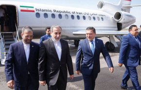 عراقجي یصل الى طاجيكستان