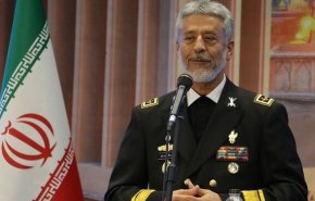 دریادار سیاری: آمادگی مردم و نیروهای مسلح در سطح بالایی است