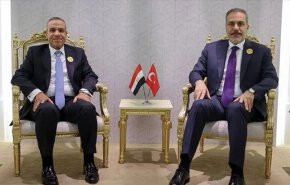 تأکید مصر و ترکیه بر ضرورت توافق برای توقف سیاست گرسنگی در غزه
