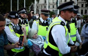 بريطانيا.. الشرطة توقف 365 شخصاً في تظاهرة مؤيدة لـ'فلسطين أكشن'
