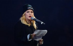 ’مادونا’ تحث بابا الفاتيكان على زيارة قطاع غزة المحاصر