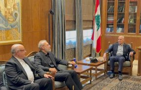  لاريجاني يلتقي رئيس البرلمان اللبناني في بيروت