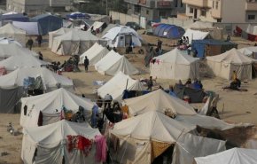 كارثة صحية في غزة: الطفح الجلدي يهدد الأطفال والكبار