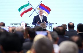 الرئيس بزشكيان: اتفاقيات مثمرة وفعالة تكللت محادثاتنا مع أرمينيا