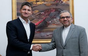 روانجي يلتقي مستشارا أمنيا سويسريا ويبحثان موضوعَي غزة والنووي