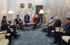 لاريجاني يتباحث مع مستشار الأمن القومي السويسري الموضوع النووي