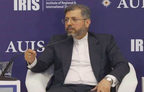 خطيب زاده: أوروبا ستفقد آخر ورقة بيدها إذا أعادت العقوبات