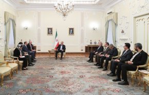 بزشكيان: لن نسمح لأحد بزعزعة العلاقات الودية بين إيران وأرمينيا