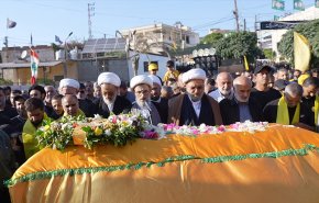 حزب الله وأهالي عدشيت بجنوب لبنان يشيعون الشهيد رضا زريق
