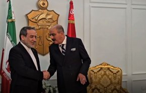 وزير الخارجية الإيراني يصل إلى تونس 