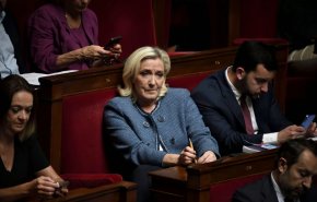 لوپن: برگزاری انتخابات زودهنگام تنها راه‌حل بحران فرانسه است