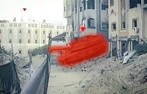 دبابتان إسرائيليتان تفجرهما القسام غربي مخيم جباليا