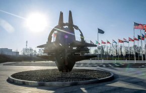 الناتو لا يستطيع تحمل تكاليف استخدام الصواريخ والمقاتلات ضد المسيرات الرخيصة
