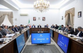 عارف: پیش‌بینی‌های اقتصادی در صورت اجرای مکانیسم ماشه صورت گرفته است