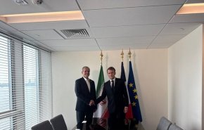 بزشكيان يلتقي ماكرون في نيويورك