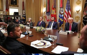 ترامب: بوتين يريد إنهاء الحرب... وزيلينسكي يرد: ليس جاهزاً