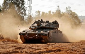 مدفعية الاحتلال تقصف بلدة بني سهيلا وحي الشجاعية
