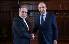 ماذا دار في الاتصال الهاتفي بين لافروف وعراقجي؟