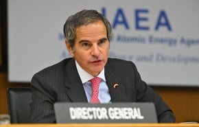 غروسي: نتواصل مع طهران ومفتشو الوكالة عادوا إلى إيران